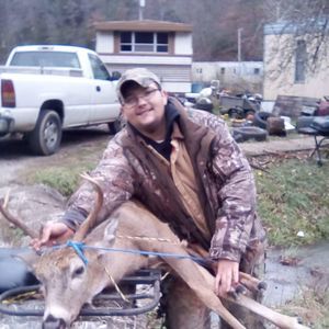 Meet your Posher, Ethan